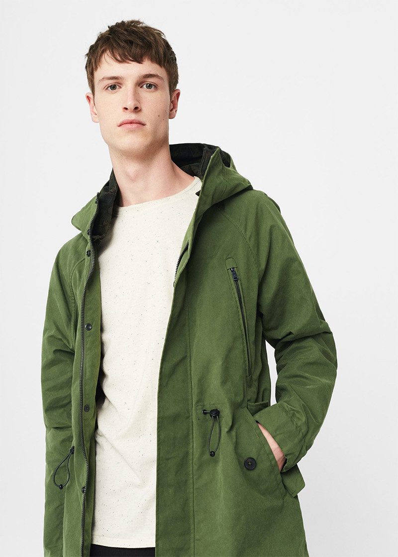 Bow polka-dot blouse