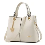 Stylish, casual, and versatile women's handbag/shoulder bag
